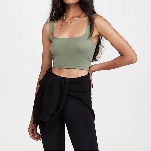 Free People Scoop Neck Crop Army Green Size XS / S NWT - Picture 2 of 8